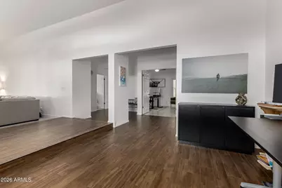 3711 E Goldfinch Gate Lane, Phoenix, AZ 85044 - Photo 8