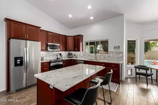 3711 E Goldfinch Gate Ln, Phoenix, AZ 85044 - Photo 14