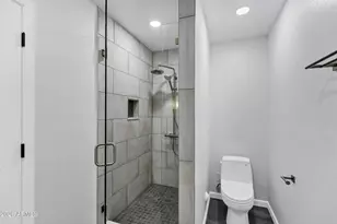 3046 E Glenrosa Ave, Phoenix, AZ 85016 - Photo 24