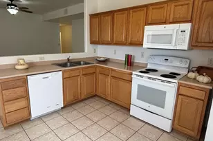 2218 Las Brisas Way, Sierra Vista, AZ 85635 - Photo 10