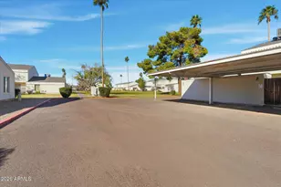 738 E Strahan Dr, Tempe, AZ 85283 - Photo 24