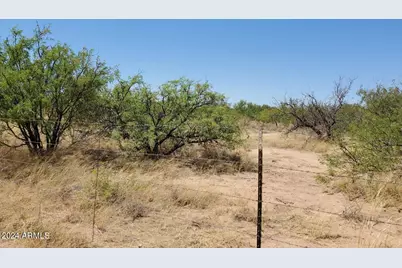 4 Acres E Lane Ranch Road #-, Hereford, AZ 85615 - Photo 2