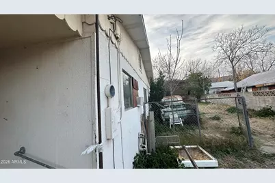 4329 E Hammond Street, Claypool, AZ 85532 - Photo 4