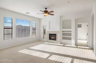 19550 N Grayhawk Dr, Scottsdale, AZ 85255 - Photo 2