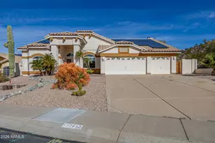 17810 W Summit Dr, Goodyear, AZ 85338 - Photo 2