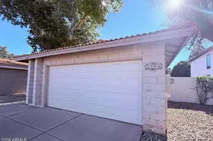 2705 W Estrella Dr, Chandler, AZ 85224 - Photo 2