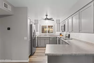 11418 N 30th Avenue, Phoenix, AZ 85029 - Photo 12