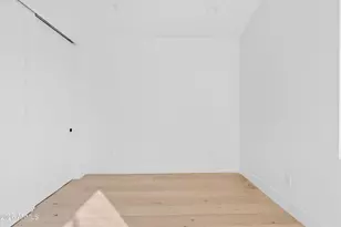 1246 E Oregon Ave, Phoenix, AZ 85014 - Photo 32