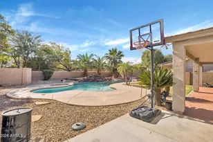 1813 E Beverly Rd, Phoenix, AZ 85042 - Photo 26