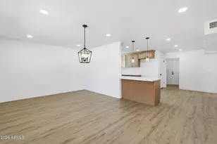 10917 W Tropicana Cir, Sun City, AZ 85351 - Photo 8