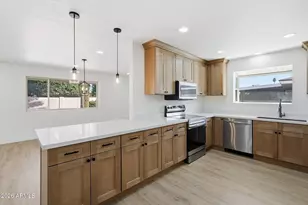 10917 W Tropicana Cir, Sun City, AZ 85351 - Photo 10