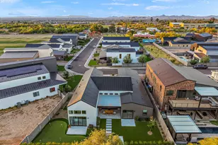 1013 W Ardmore Rd, Phoenix, AZ 85041 - Photo 56