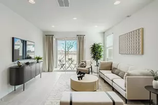 3572 N 98th Ln, Phoenix, AZ 85037 - Photo 6