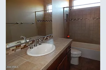 15886 W Ashland Avenue, Goodyear, AZ 85395 - Photo 12
