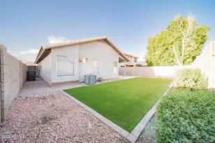 8909 W Davis Rd, Peoria, AZ 85382 - Photo 18