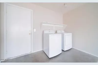 8909 W Davis Road, Peoria, AZ 85382 - Photo 16