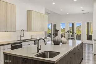 6134 N 44th St, Paradise Valley, AZ 85253 - Photo 14