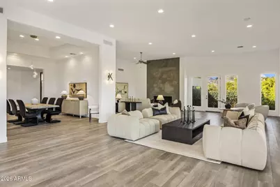 6134 N 44th Street, Paradise Valley, AZ 85253 - Photo 8