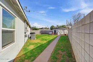 1117 E Fern Dr N, Phoenix, AZ 85014 - Photo 32