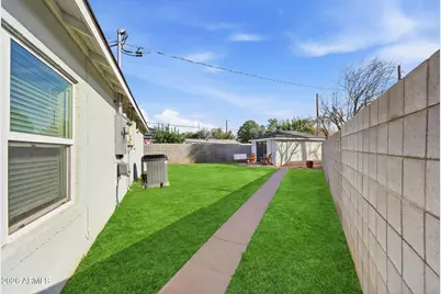 1117 E Fern Drive N, Phoenix, AZ 85014 - Photo 22