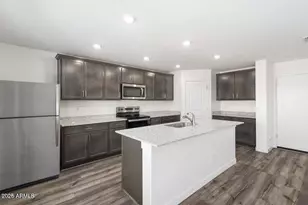 1074 W West Virginia Ave, Florence, AZ 85132 - Photo 2