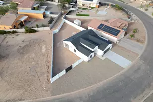 8461 W Mission Hills Dr, Arizona City, AZ 85123 - Photo 32