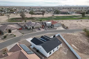 8461 W Mission Hills Dr, Arizona City, AZ 85123 - Photo 36