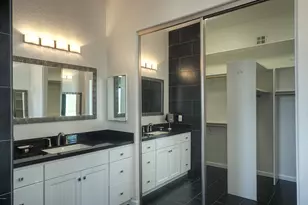 5258 E Hashknife Rd, Phoenix, AZ 85054 - Photo 18