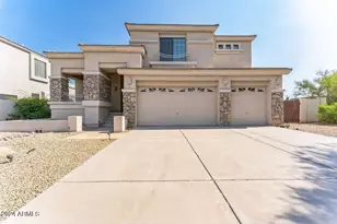 5258 E Hashknife Rd, Phoenix, AZ 85054 - Photo 1