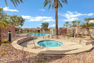 4279 E Agave Rd, Phoenix, AZ 85044 - Photo 30