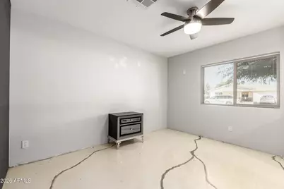 7630 N 42nd Lane, Phoenix, AZ 85051 - Photo 22