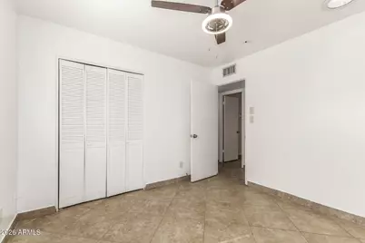 7630 N 42nd Lane, Phoenix, AZ 85051 - Photo 18