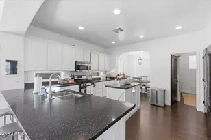 2177 E Glacier Pl, Chandler, AZ 85249 - Photo 12