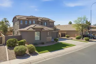 2177 E Glacier Pl, Chandler, AZ 85249 - Photo 2