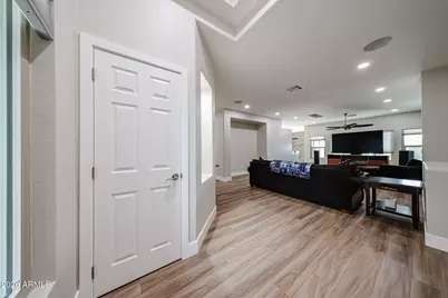 13311 W La Reata Avenue, Goodyear, AZ 85395 - Photo 10