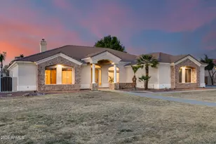 2742 E Villa Park Ct, Gilbert, AZ 85298 - Photo 40