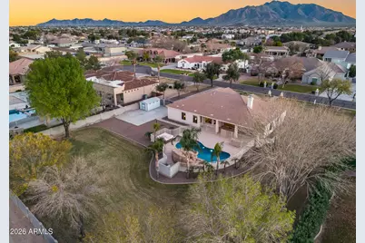 2742 E Villa Park Court, Gilbert, AZ 85298 - Photo 18