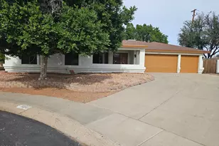 5104 W Christy Dr, Glendale, AZ 85304 - Photo 2