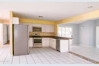 15861 N 20th Street, Phoenix, AZ 85022 - Photo 4