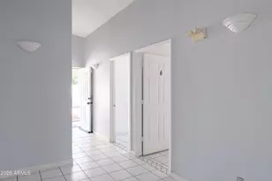 15861 N 20th St, Phoenix, AZ 85022 - Photo 8