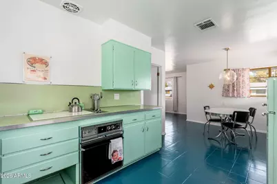 805 E Jackson Avenue, Buckeye, AZ 85326 - Photo 10