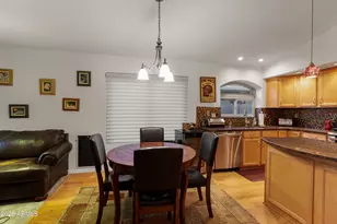 4506 E Lone Cactus Dr, Phoenix, AZ 85050 - Photo 6