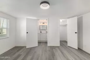 555 W Warner Rd, Chandler, AZ 85225 - Photo 18