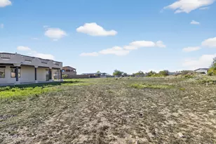 5580 E 10th Ave, Apache Junction, AZ 85119 - Photo 70