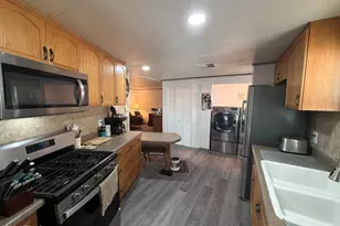 305 S Val Vista Dr, Mesa, AZ 85204 - Photo 6