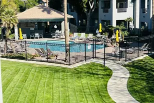 7401 W Arrowhead Clubhouse Dr, Glendale, AZ 85308 - Photo 24