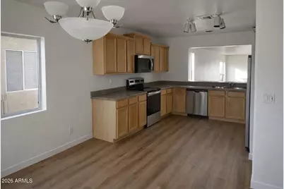 11536 W Oglesby Avenue, Youngtown, AZ 85363 - Photo 6