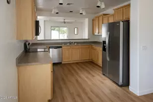 11536 W Oglesby Ave, Youngtown, AZ 85363 - Photo 8