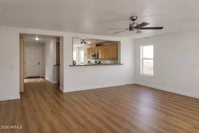 11536 W Oglesby Avenue, Youngtown, AZ 85363 - Photo 4