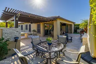 13342 W Blackstone Ln, Peoria, AZ 85383 - Photo 2